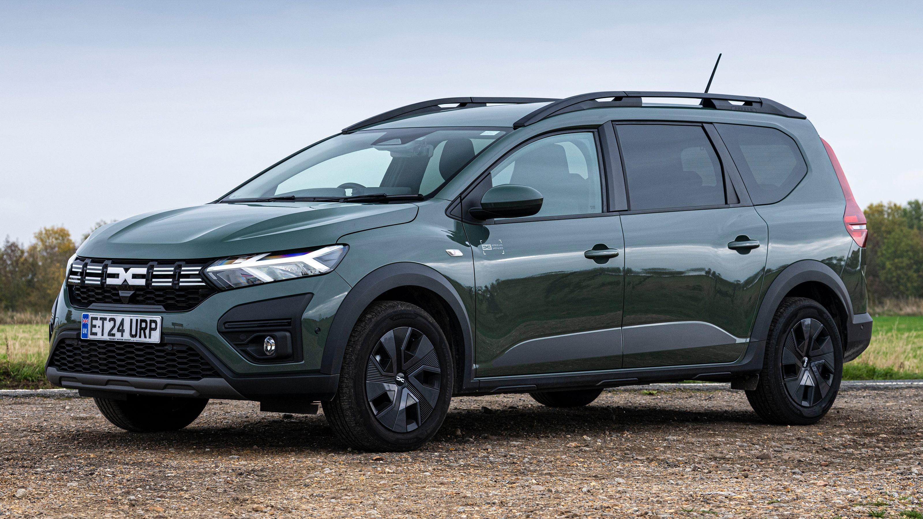 Dacia Jogger - front angled