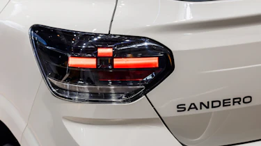 Dacia Sandero facelift - rear light
