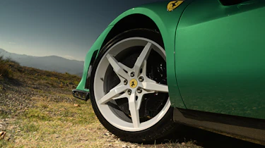 Ferrari 296 Speciale - wheel