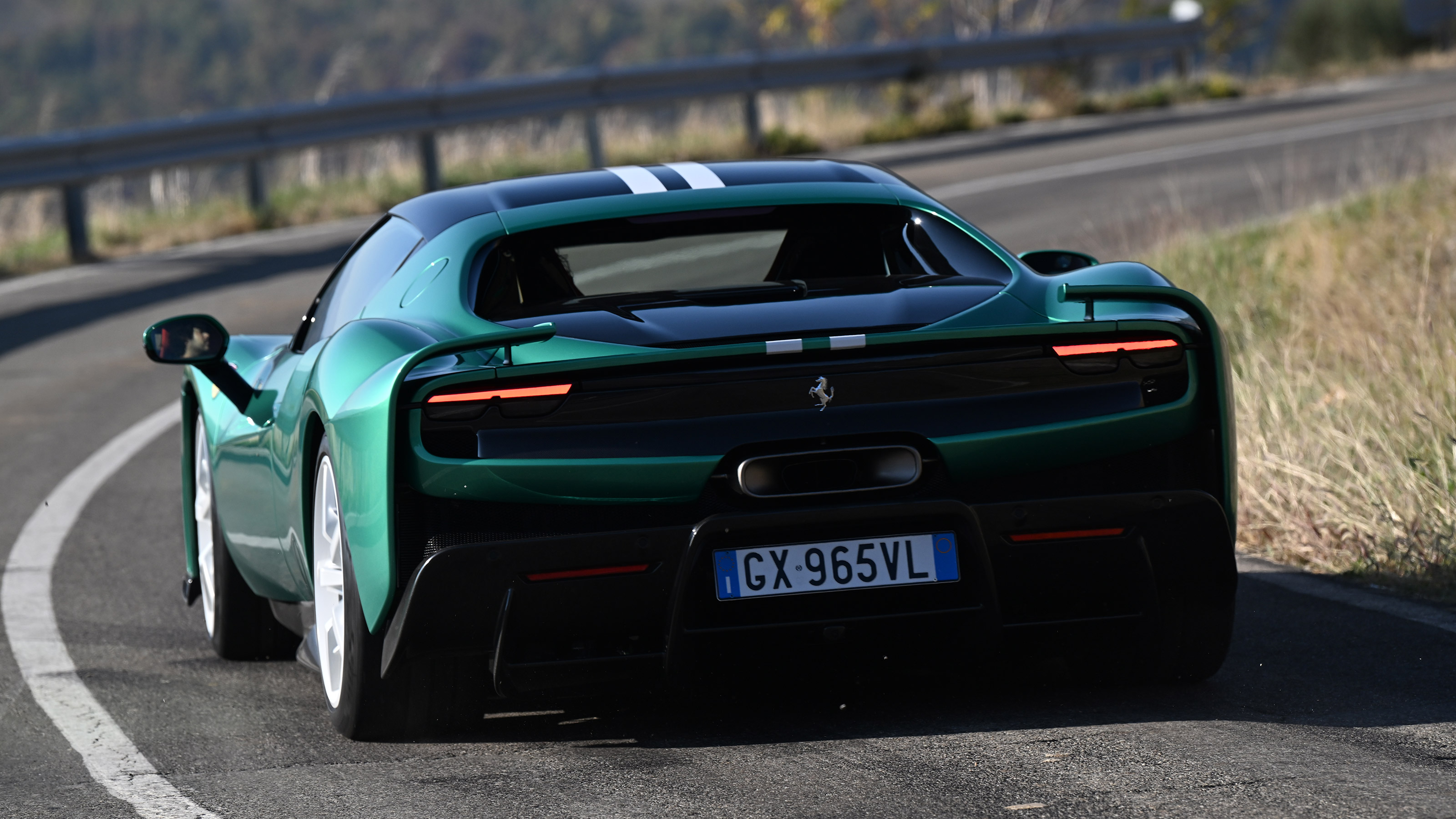 Ferrari 296 Speciale - rear cornering