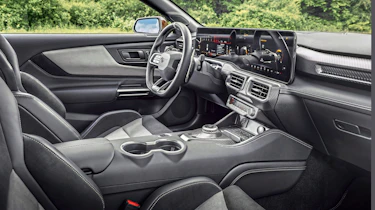 Ford Mustang GTD - dash