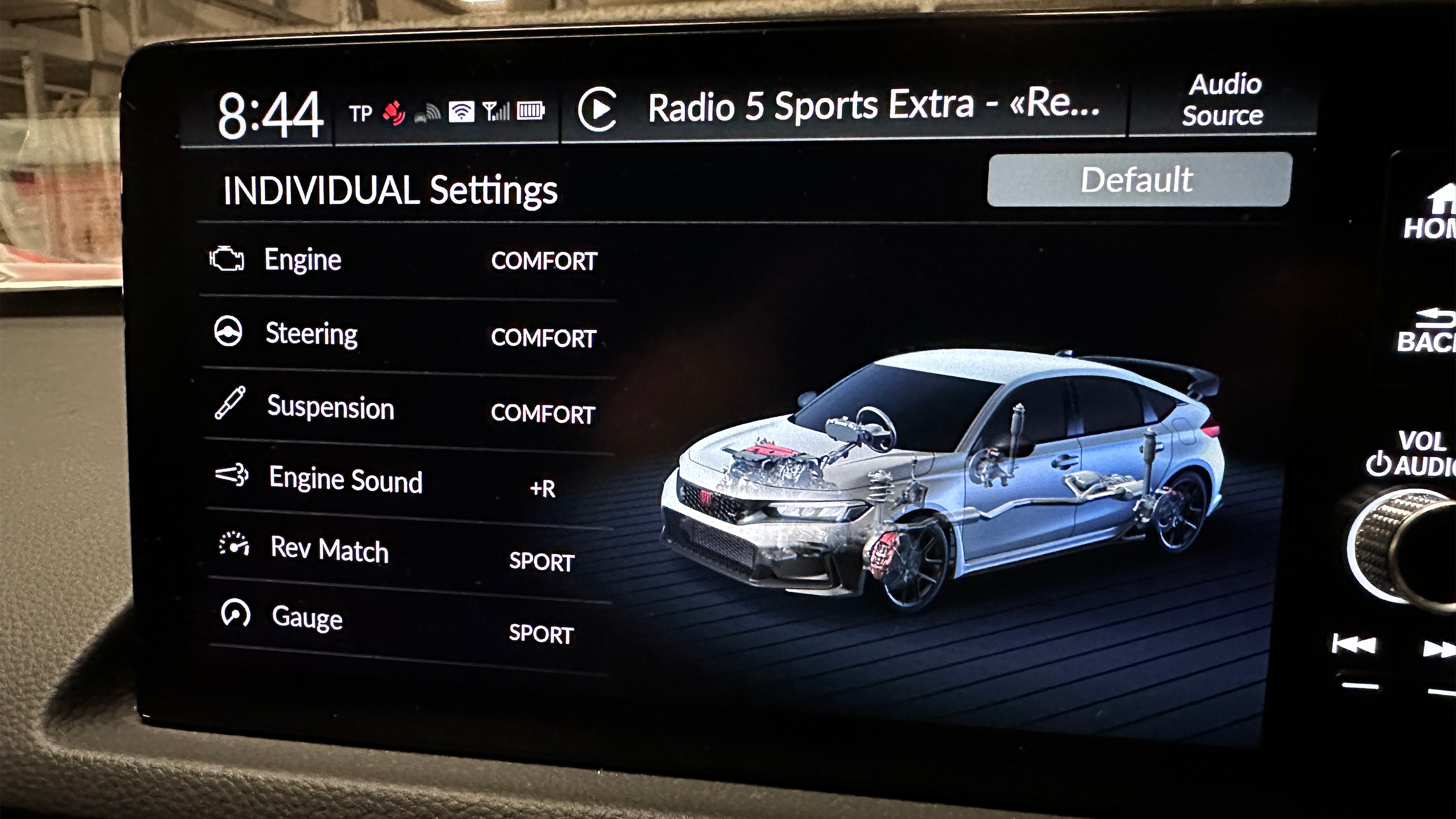 Honda Civic Type R - infotainment