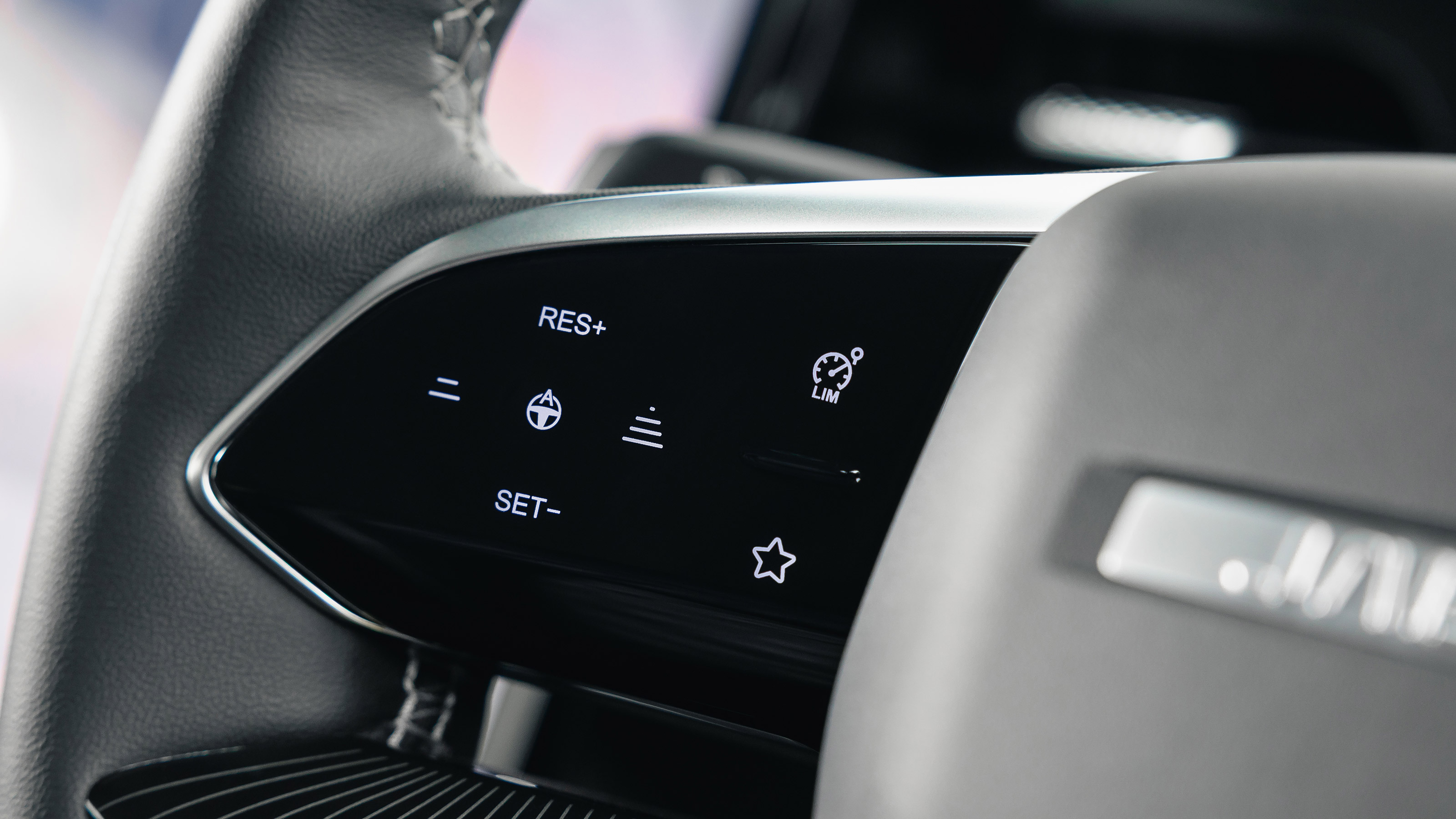 Jaecoo 5 - steering wheel