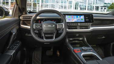 Jeep Compass e-Hybrid - cabin