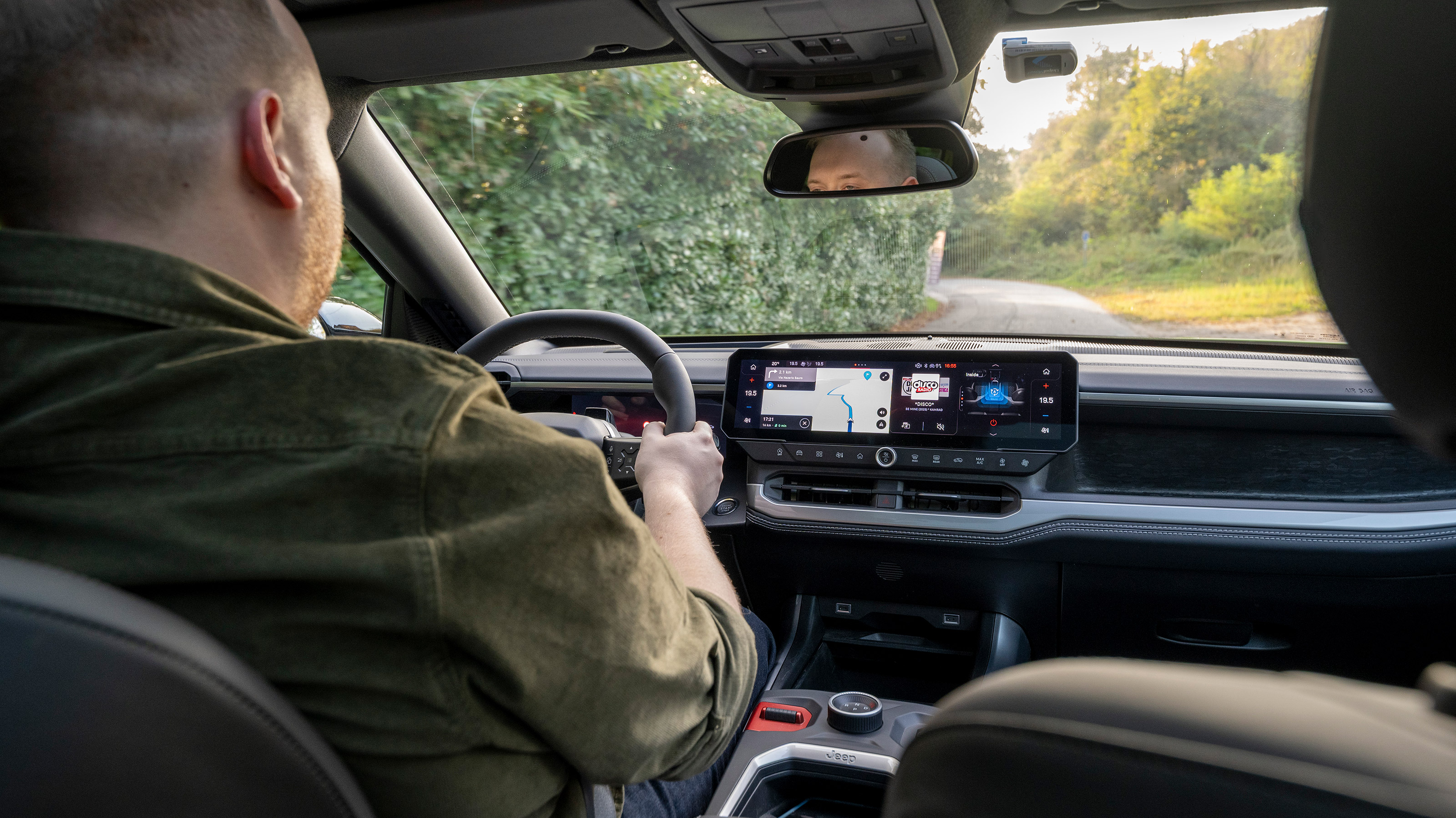 Jeep Compass e-Hybrid - Ellis Hyde