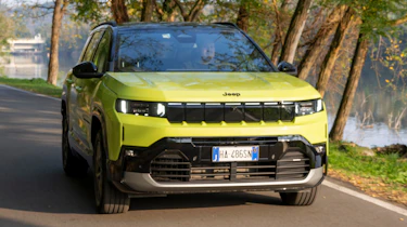 Jeep Compass e-Hybrid - front