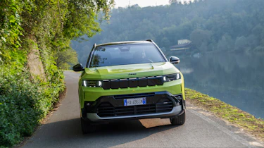 Jeep Compass e-Hybrid - full front