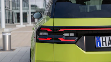 Jeep Compass e-Hybrid - rear light
