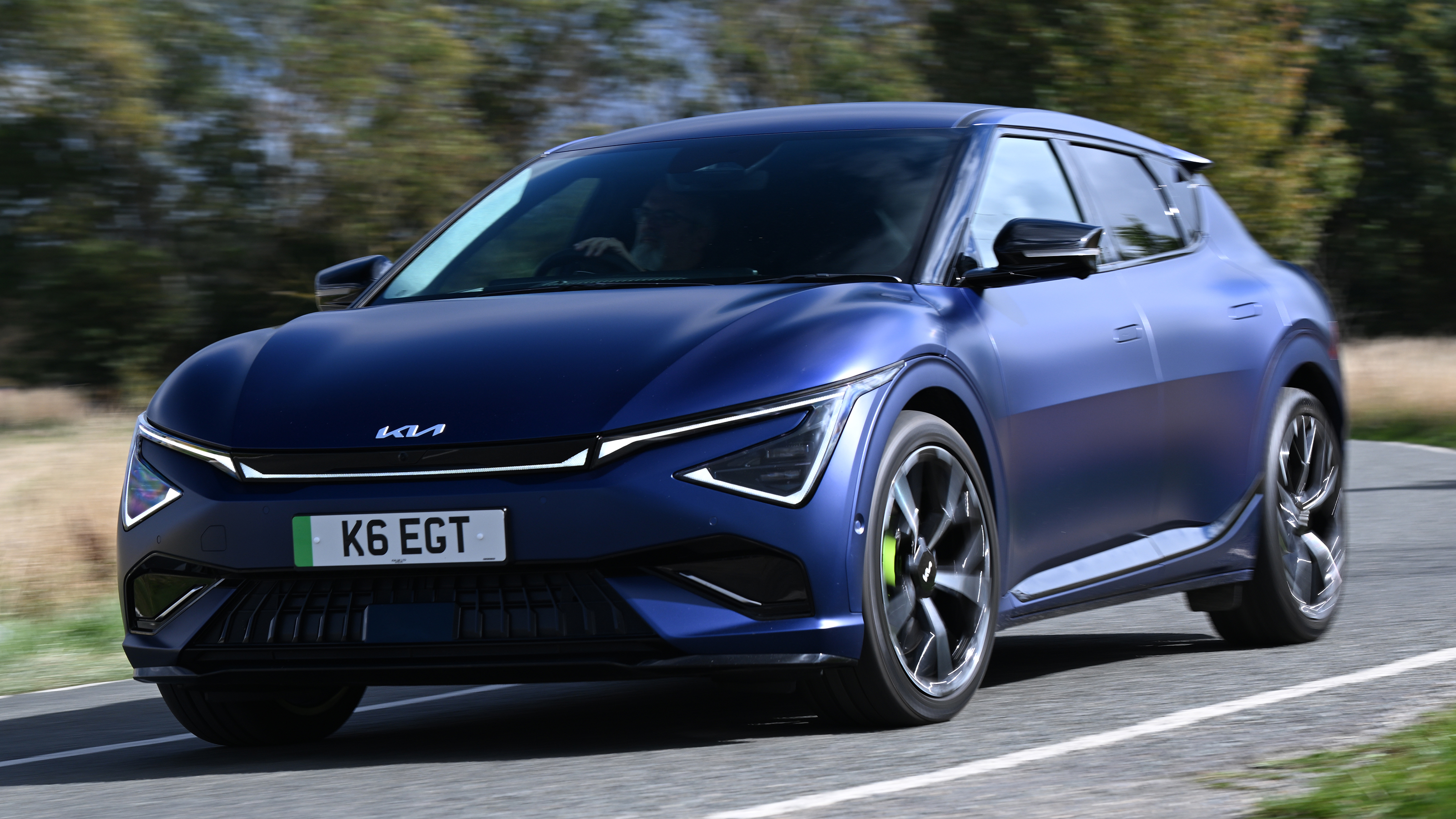 Kia EV6 GT - front cornering
