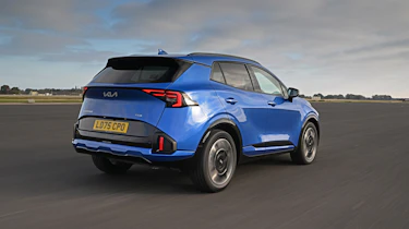 Kia Sportage UK - rear action