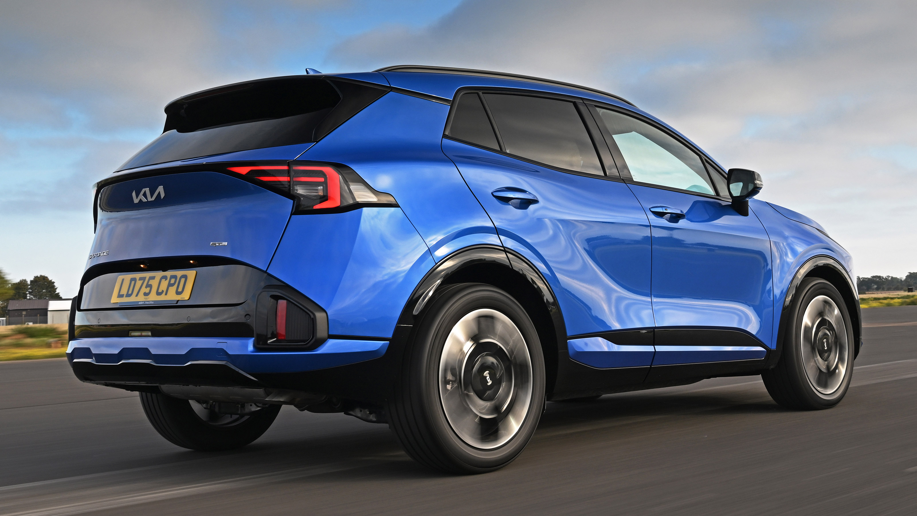 Kia Sportage UK - rear