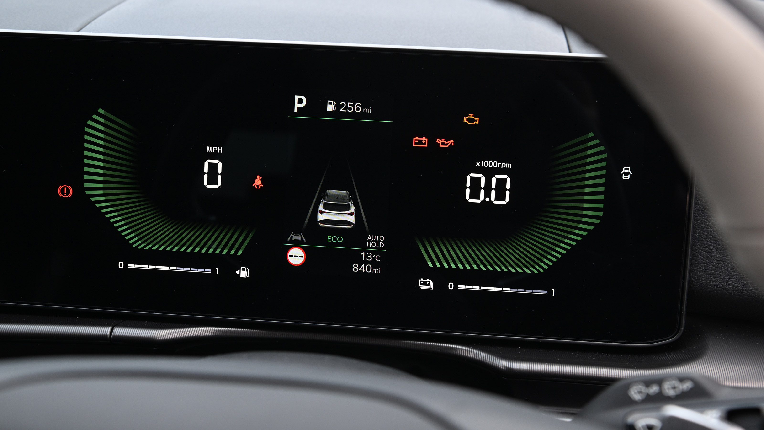 Kia Sportage UK - dials