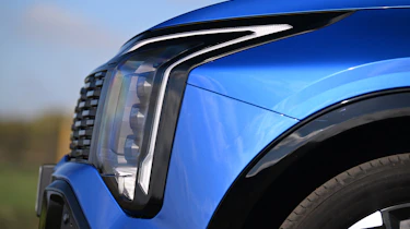Kia Sportage UK - front detail