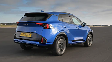 Kia Sportage - rear tracking