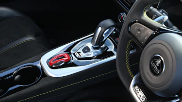 Lotus Emira Turbo SE - gear selector