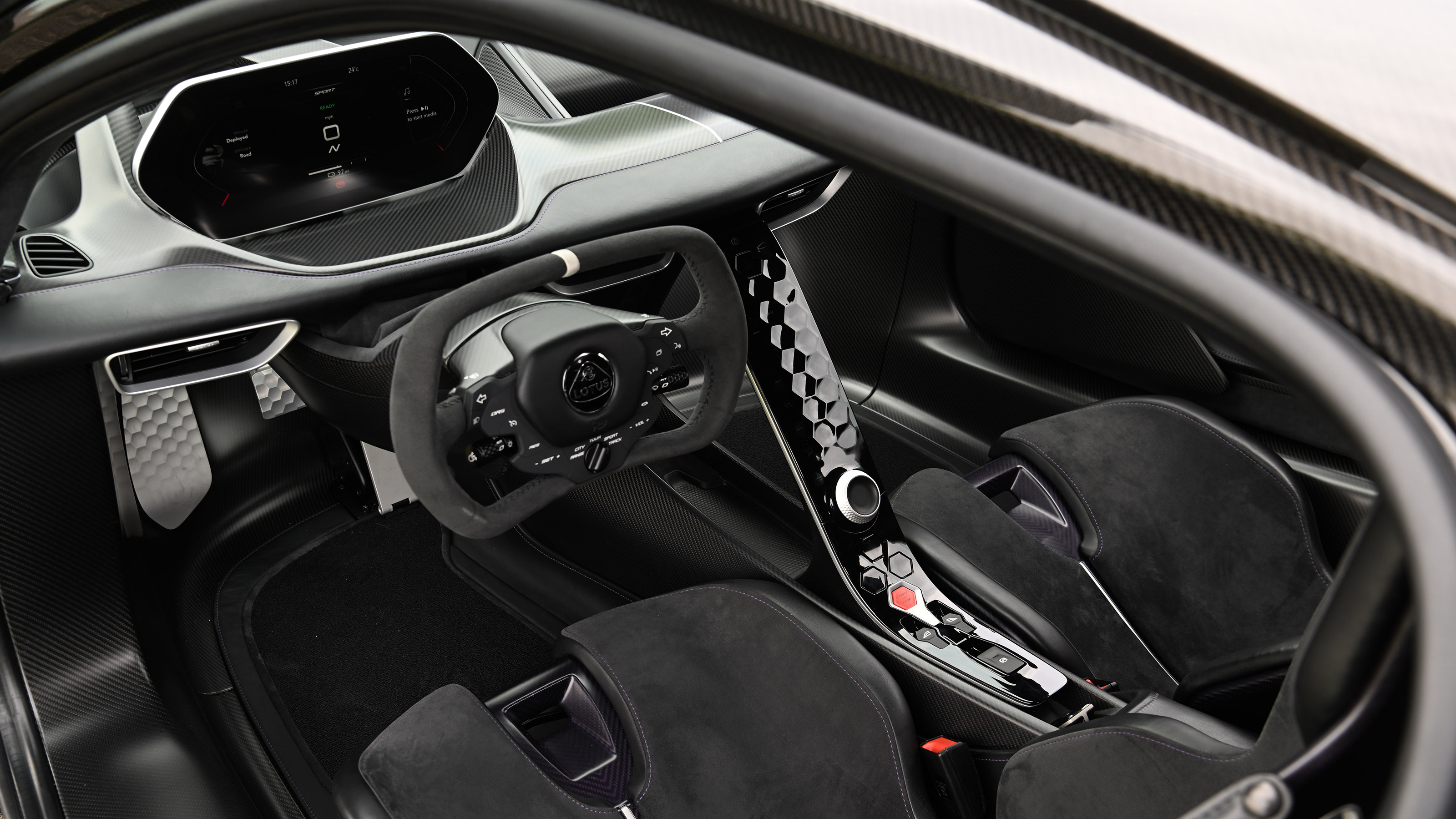 Lotus Evija - dash