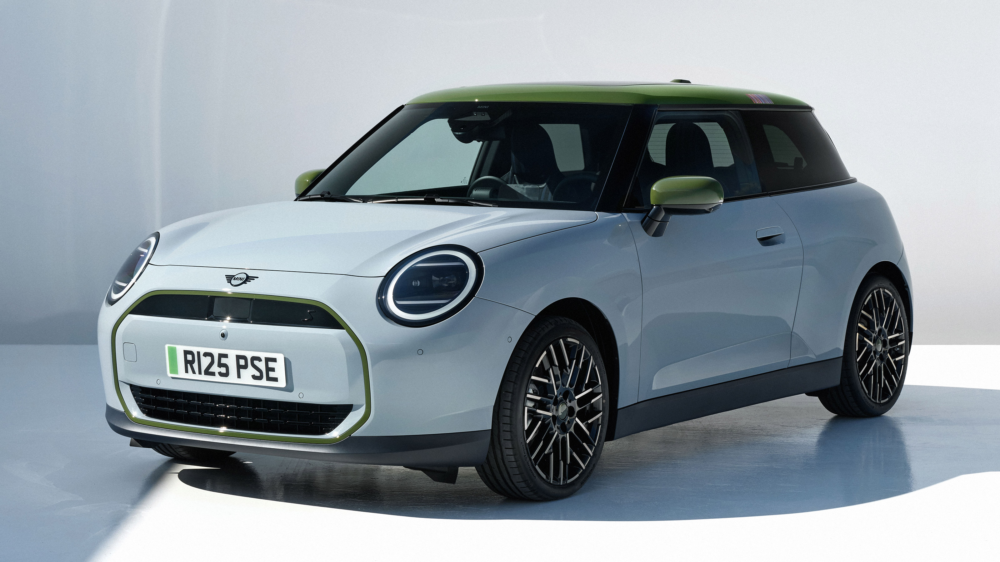 MINI Paul Smith Edition - blue front