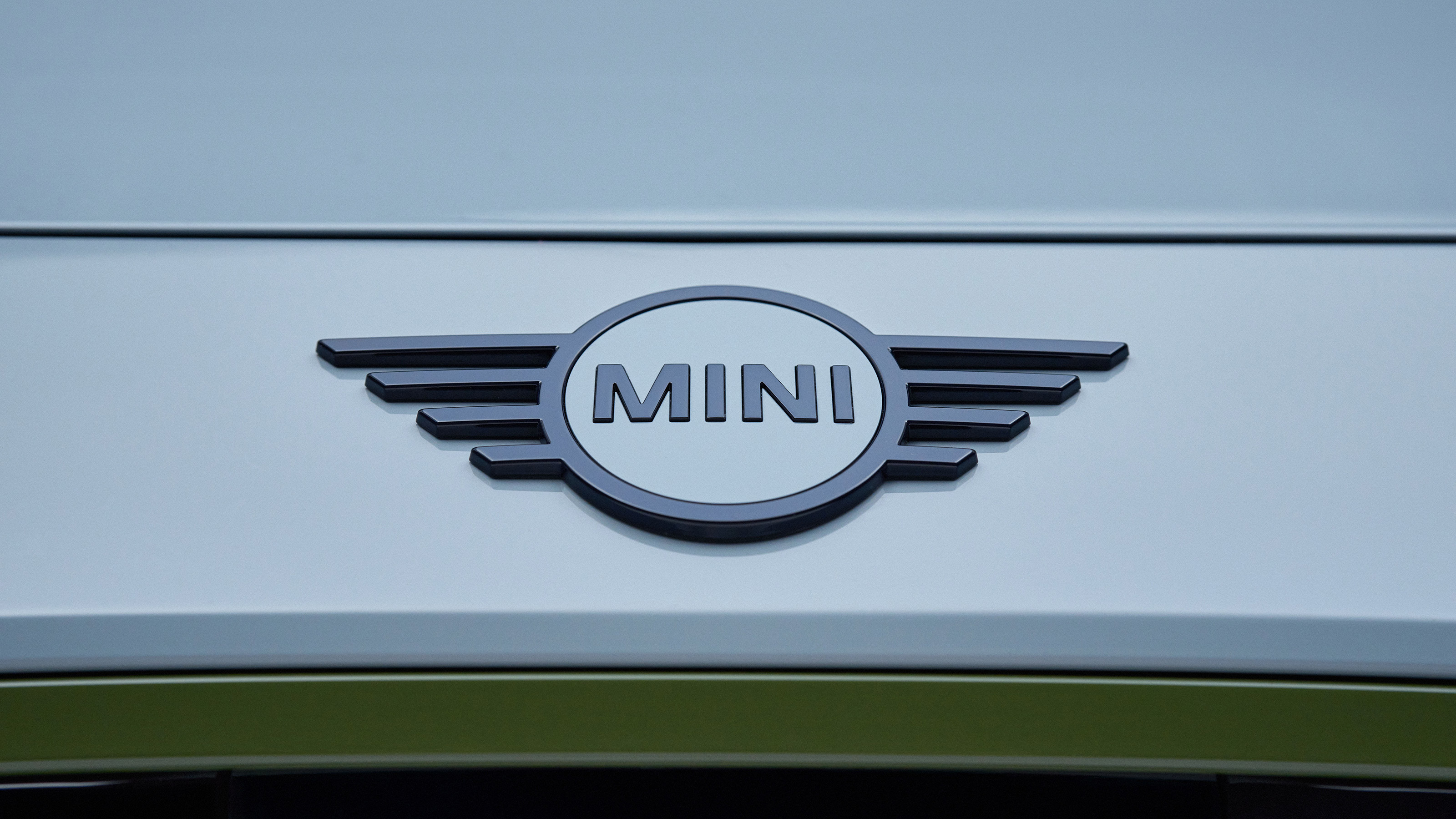 MINI Paul Smith Edition - MINI logo