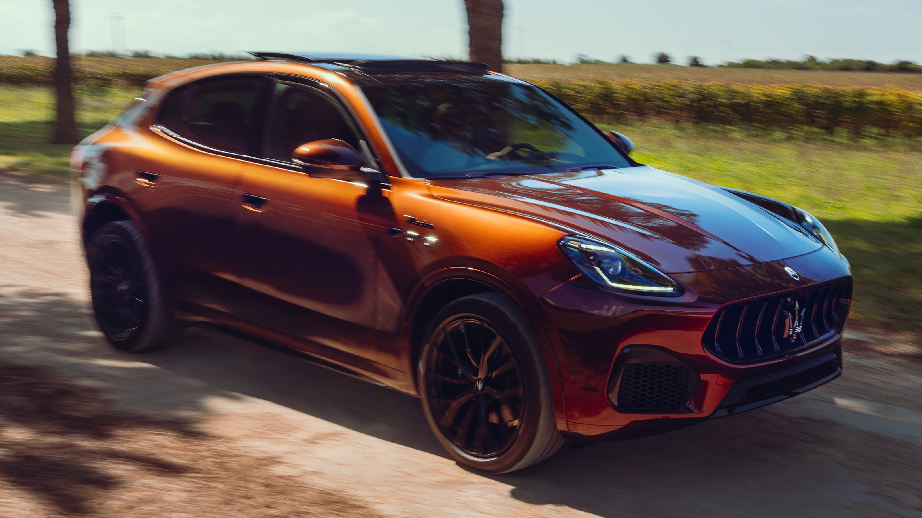 Maserati Grecale Tributo Il Bruciato - dynamic front angled
