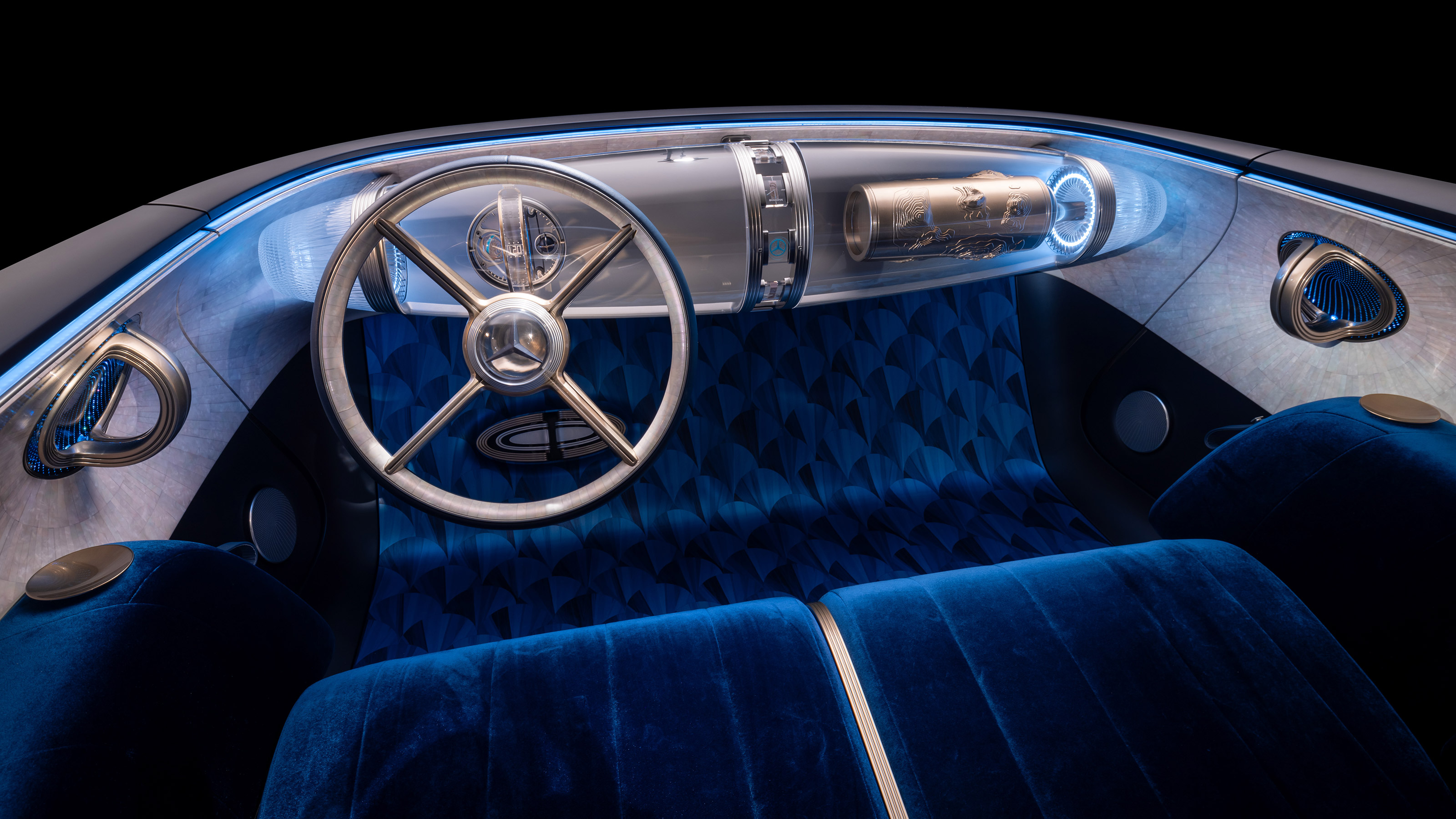 New Mercedes Vision Iconic concept - dash