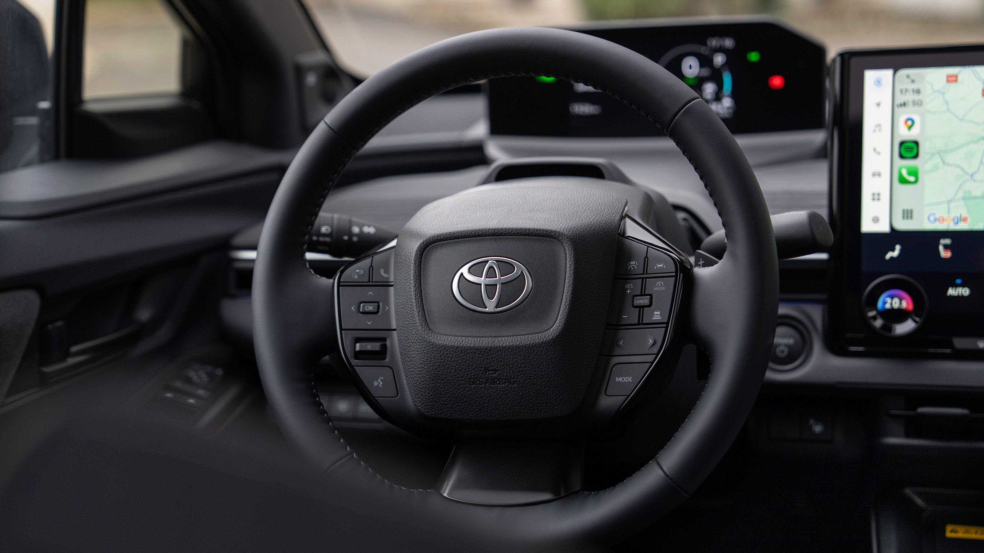 Toyota C-HR+ - steering wheel
