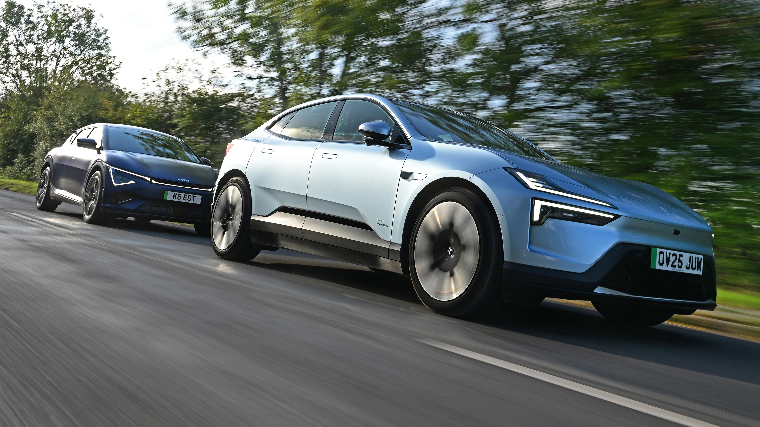 Polestar 4 vs Kia EV6 GT - front 3/4