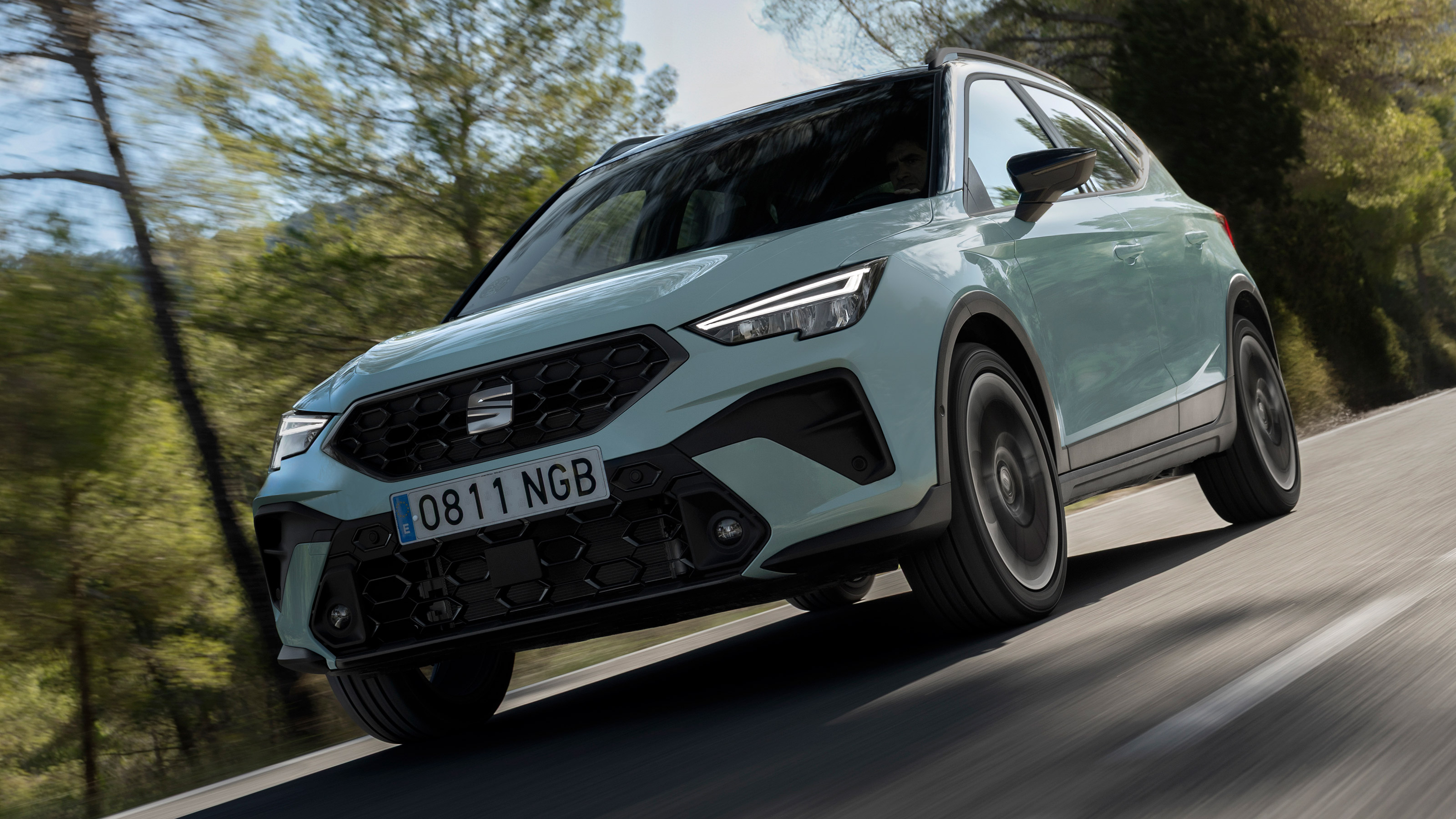 SEAT Arona 2025 - front