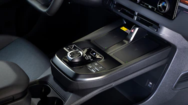 Subaru Uncharted - centre console