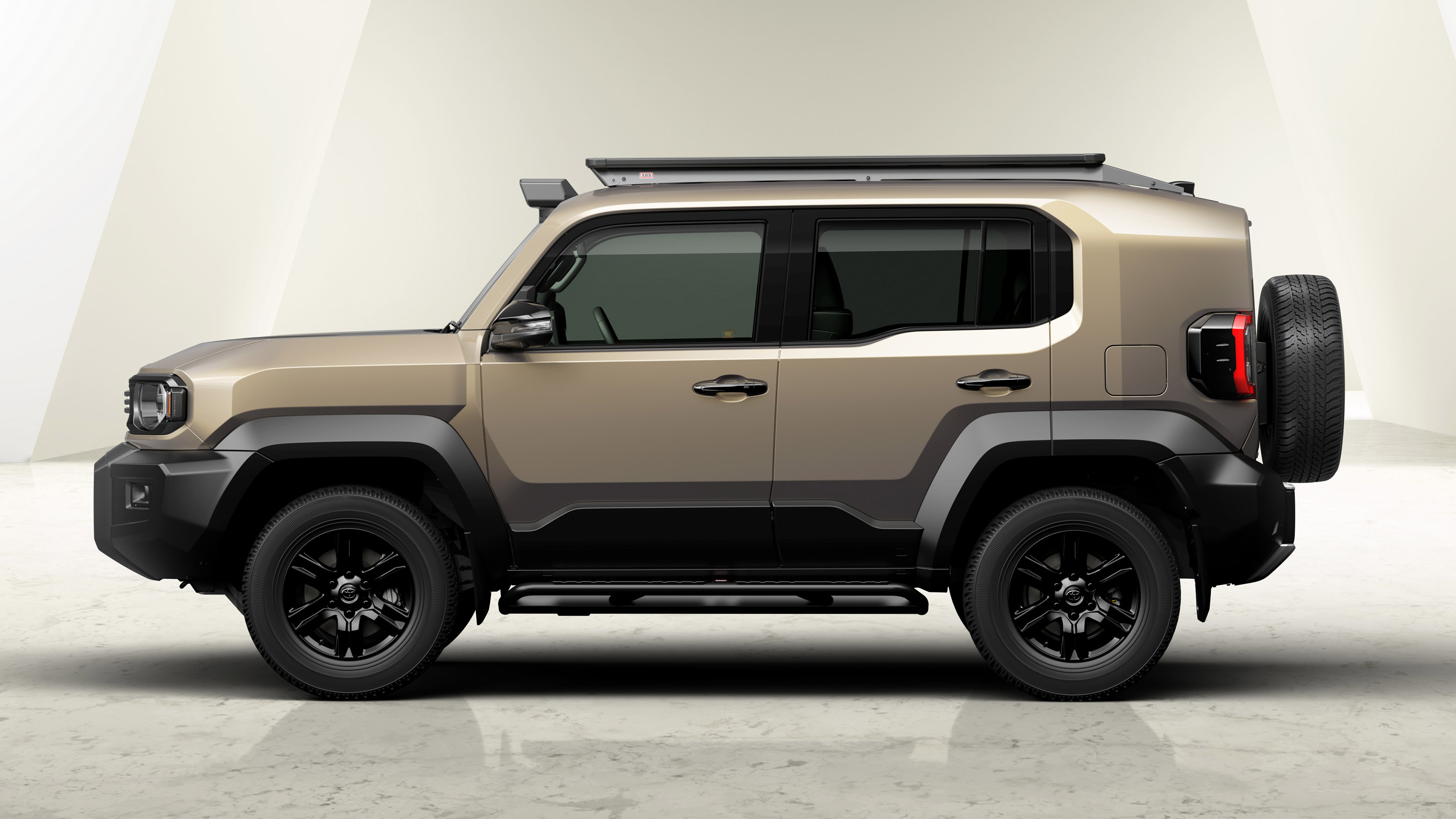 Toyota Land Cruiser FJ - side