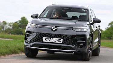 Volkswagen Tayron - front action