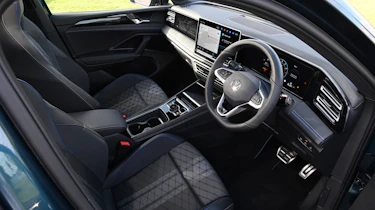 Volkswagen Tiguan UK - dash