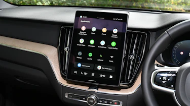 Volvo XC60 - infotainment screen