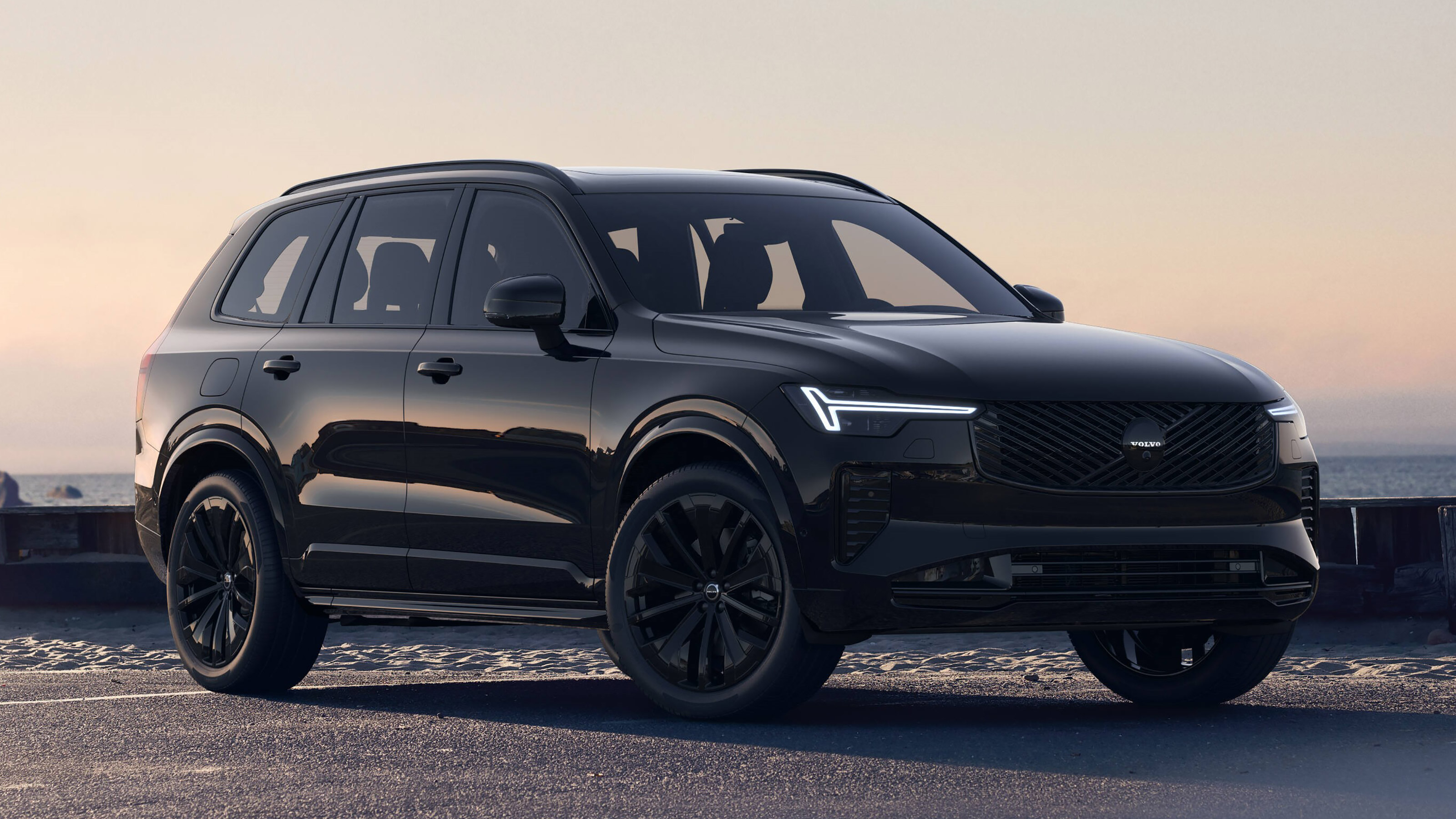 Volvo XC90 Black Edition - front