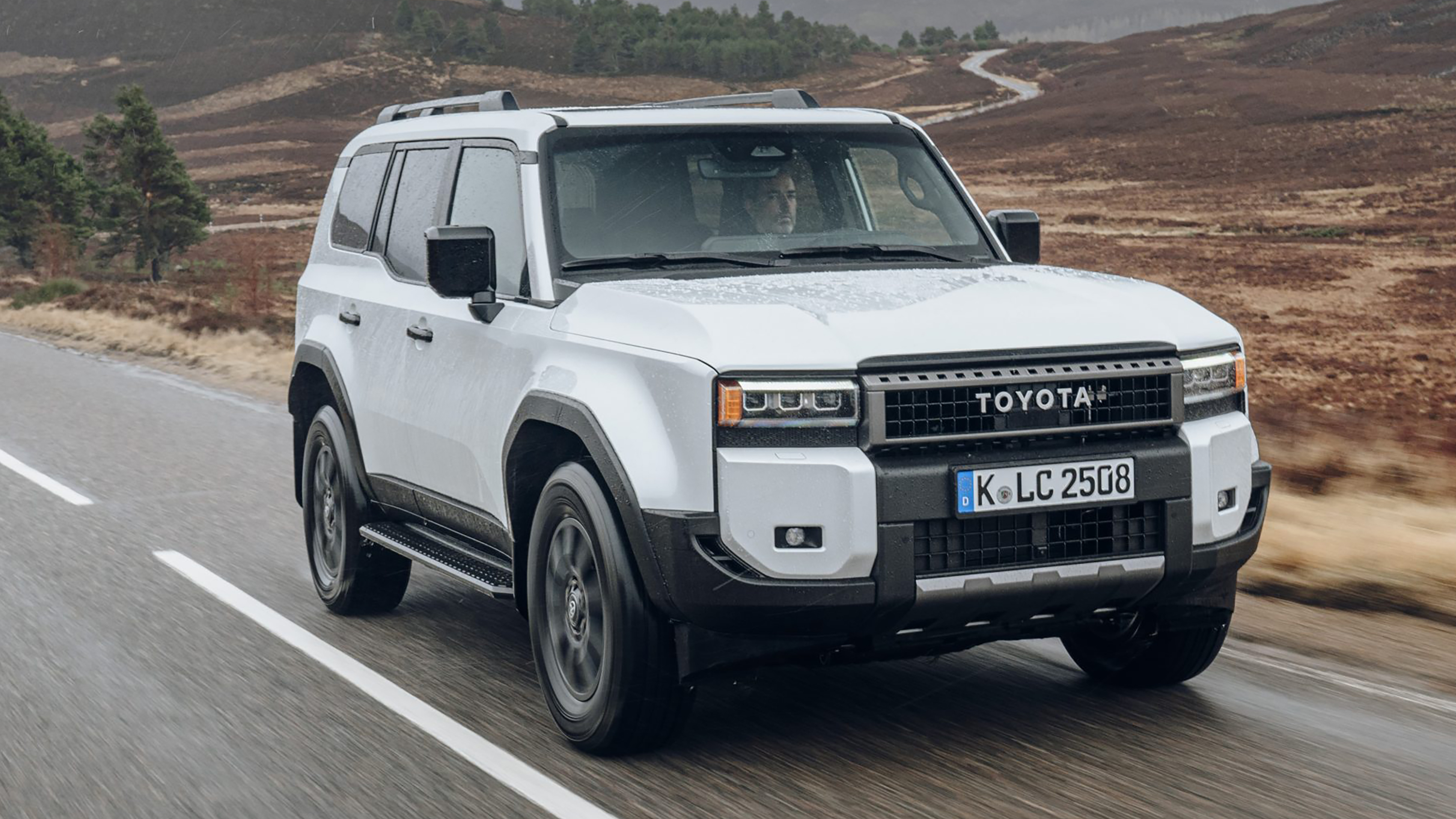 2026 Toyota Land Cruiser - front 3/4