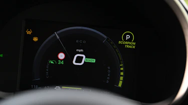 Abarth 600e Scorpionissima - dials