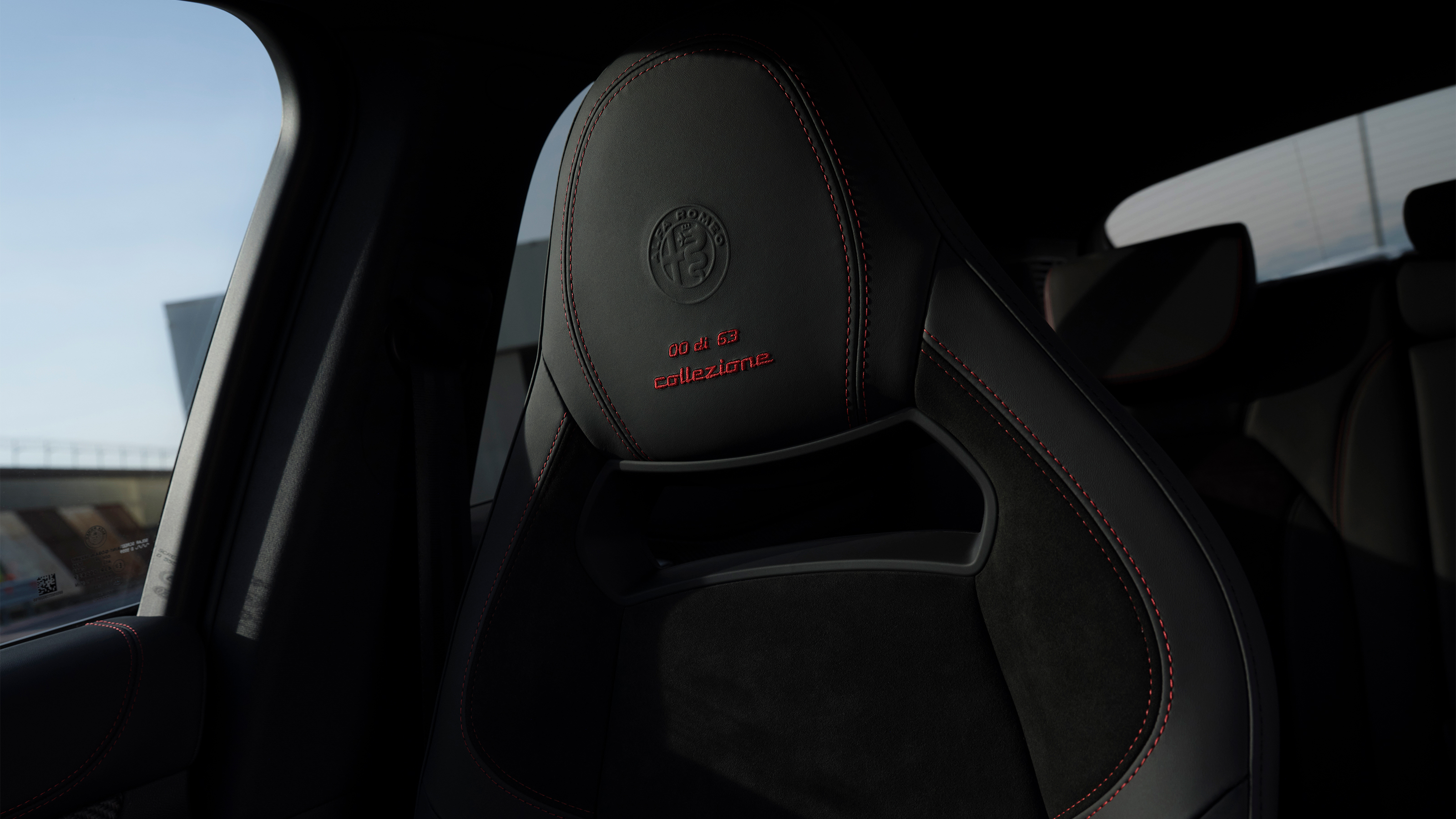  Alfa Romeo Giulia Quadrifoglio Colleziones - headrest