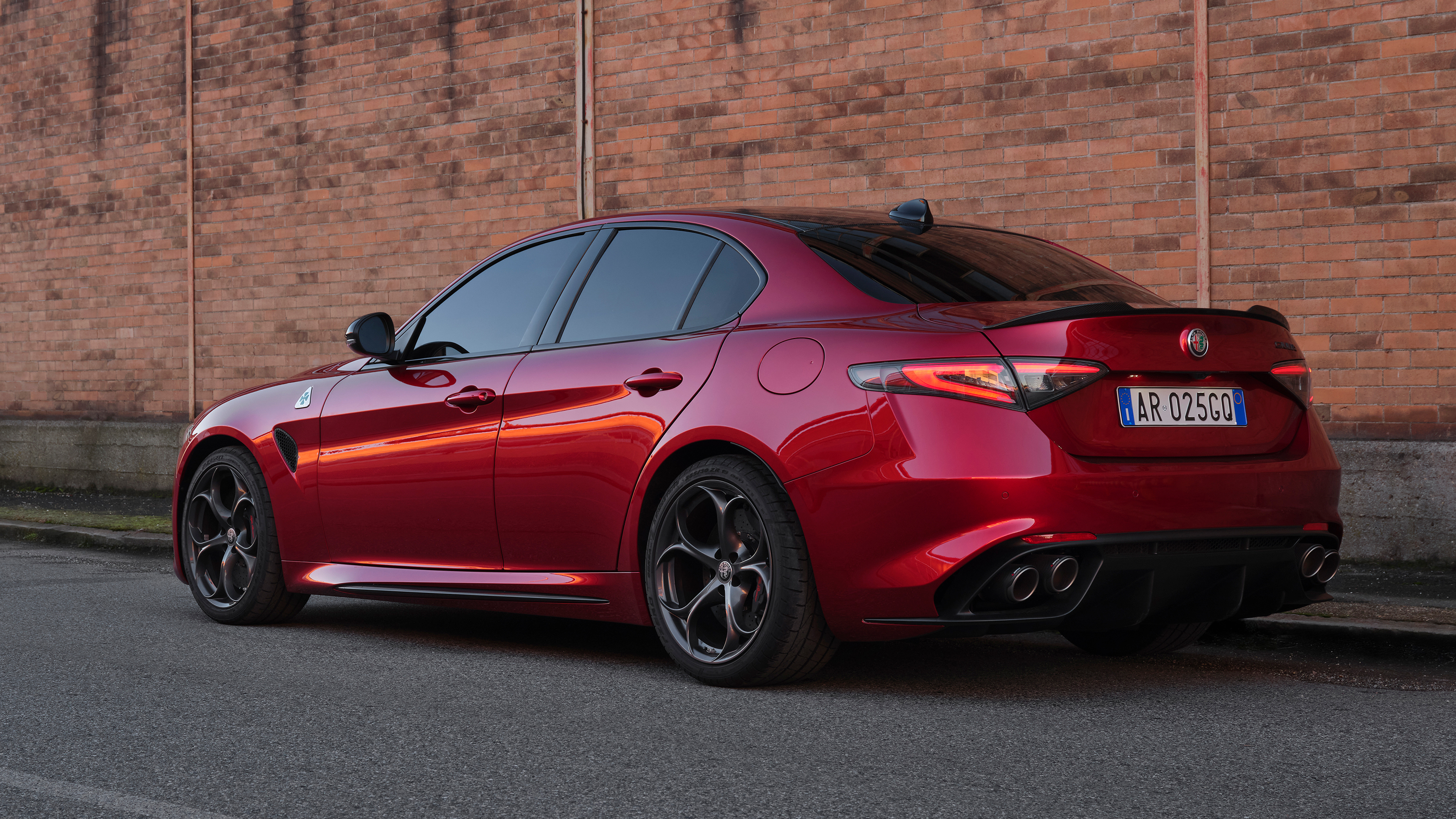  Alfa Romeo Giulia Quadrifoglio Colleziones - rear 3/4