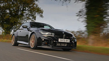 BMW M2 CS - front tracking