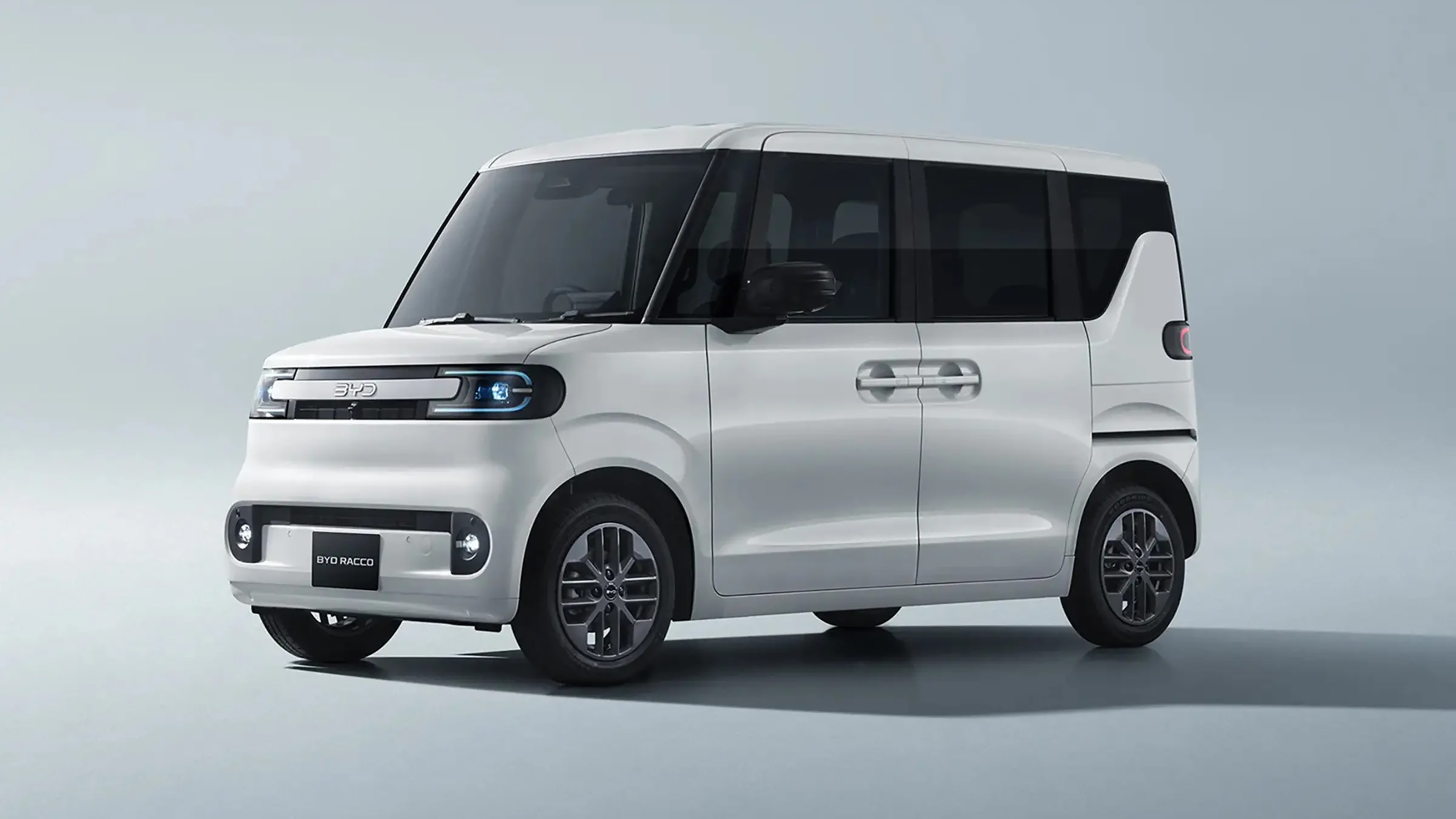 BYD Racco - front 3/4 static