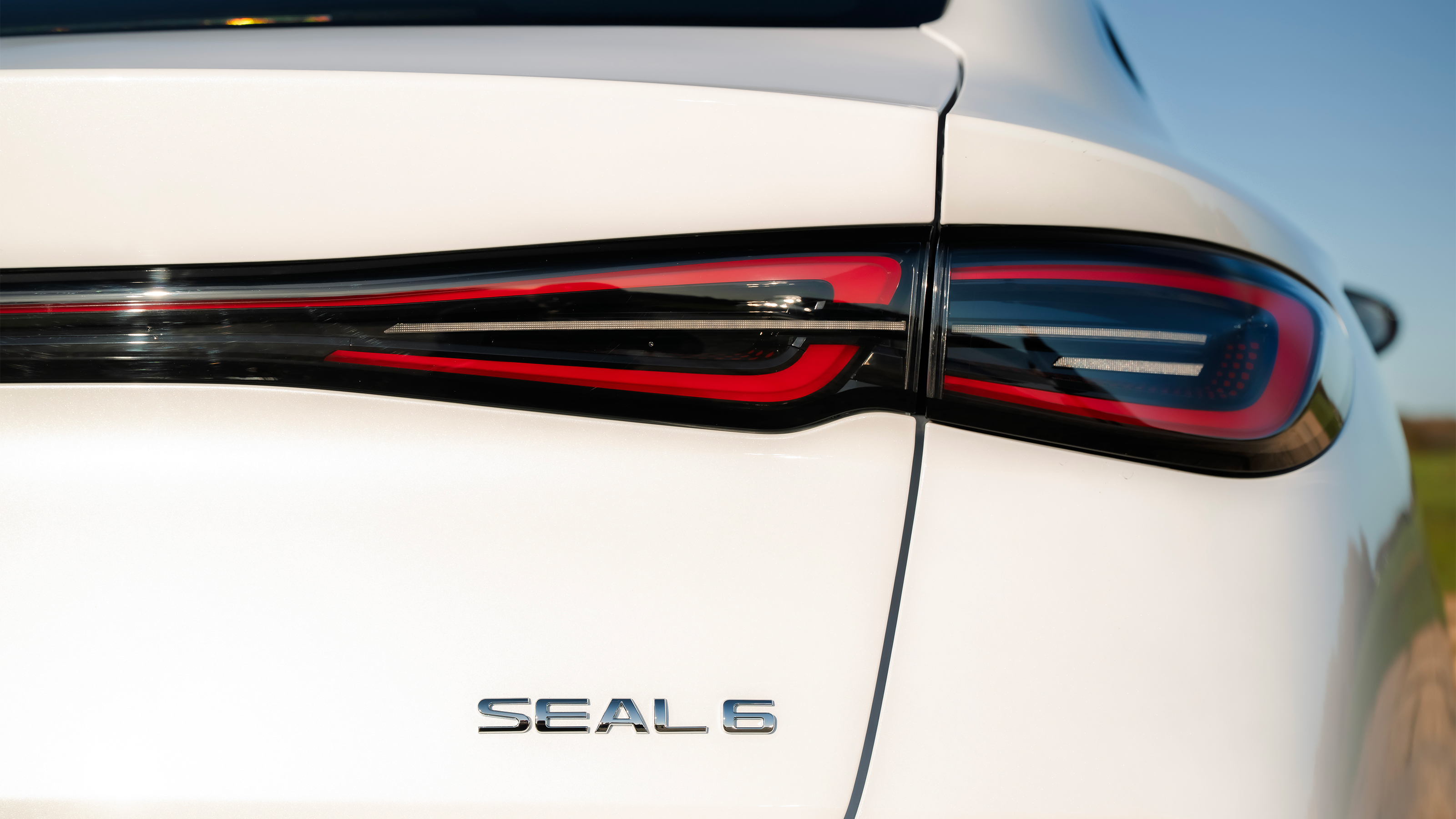 BYD Seal 6 Saloon Boost - rear light