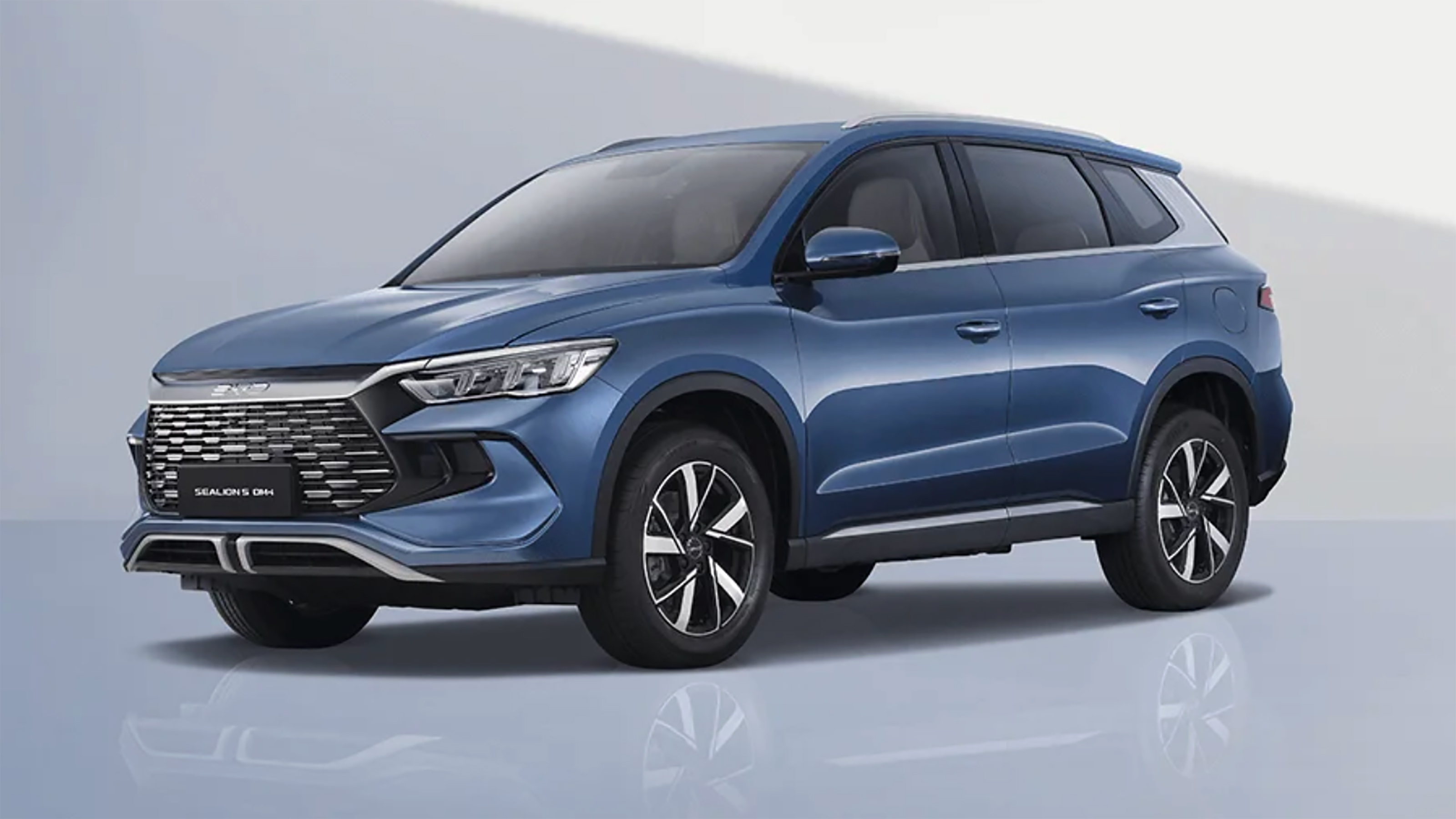 BYD Sealion 5 DM-i - front static