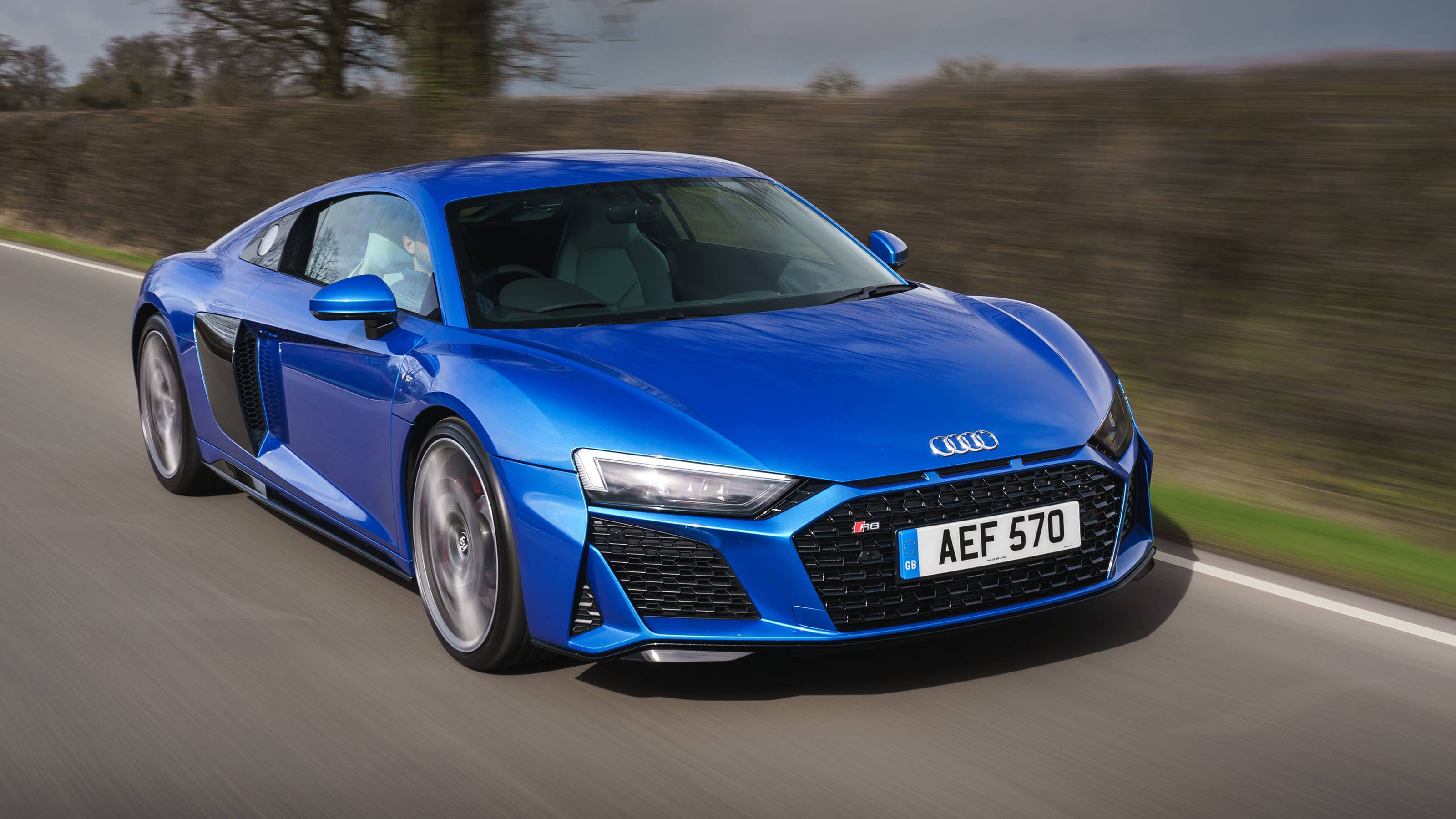 Audi R8 - front tracking