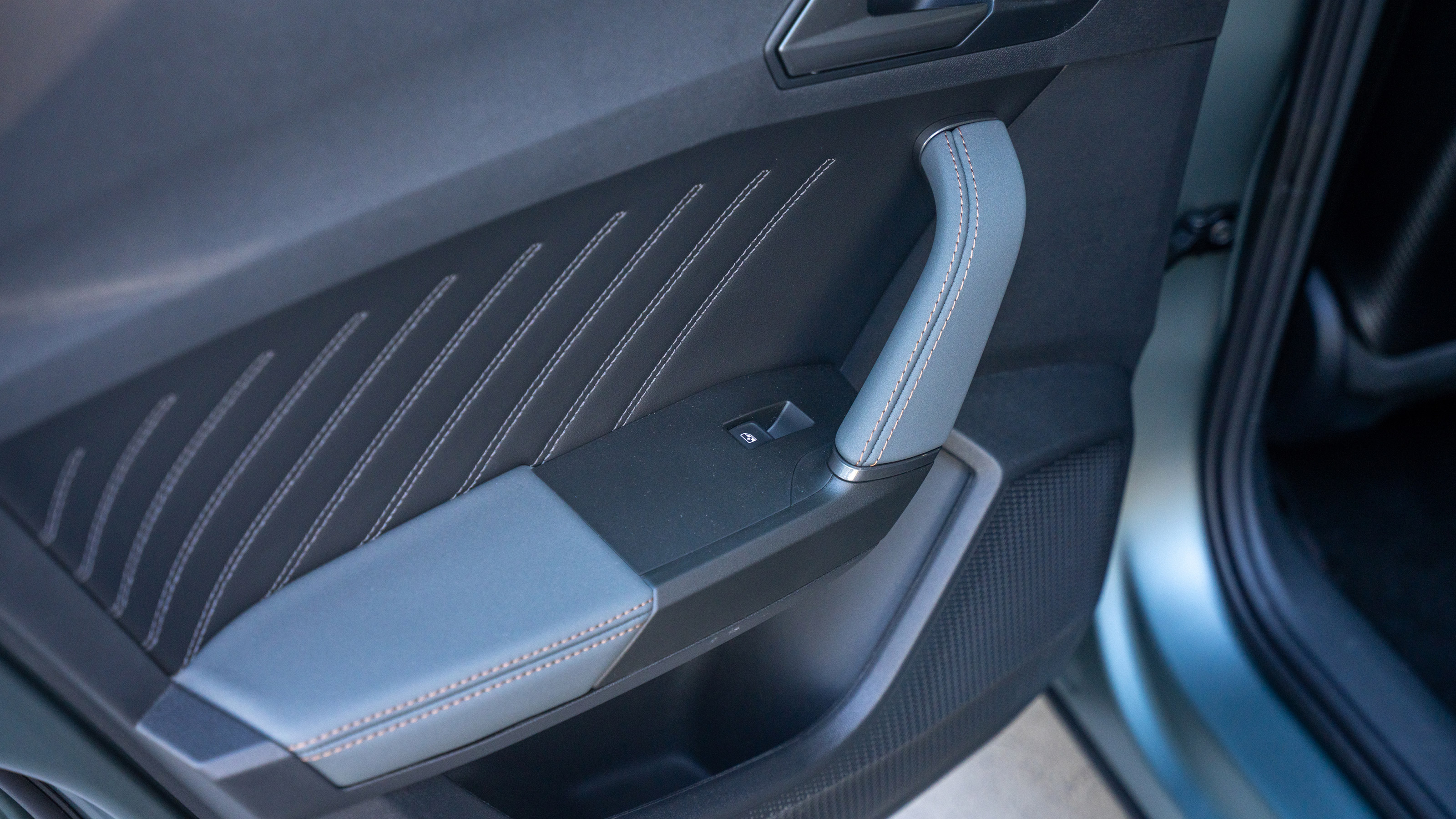 Cupra Formentor VZ5 - door
