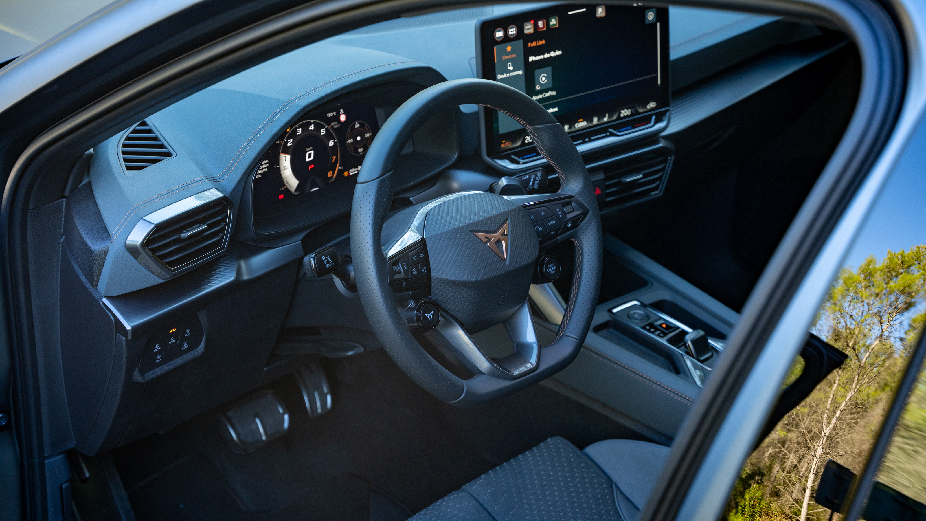 New Cupra Leon VZ - dashboard