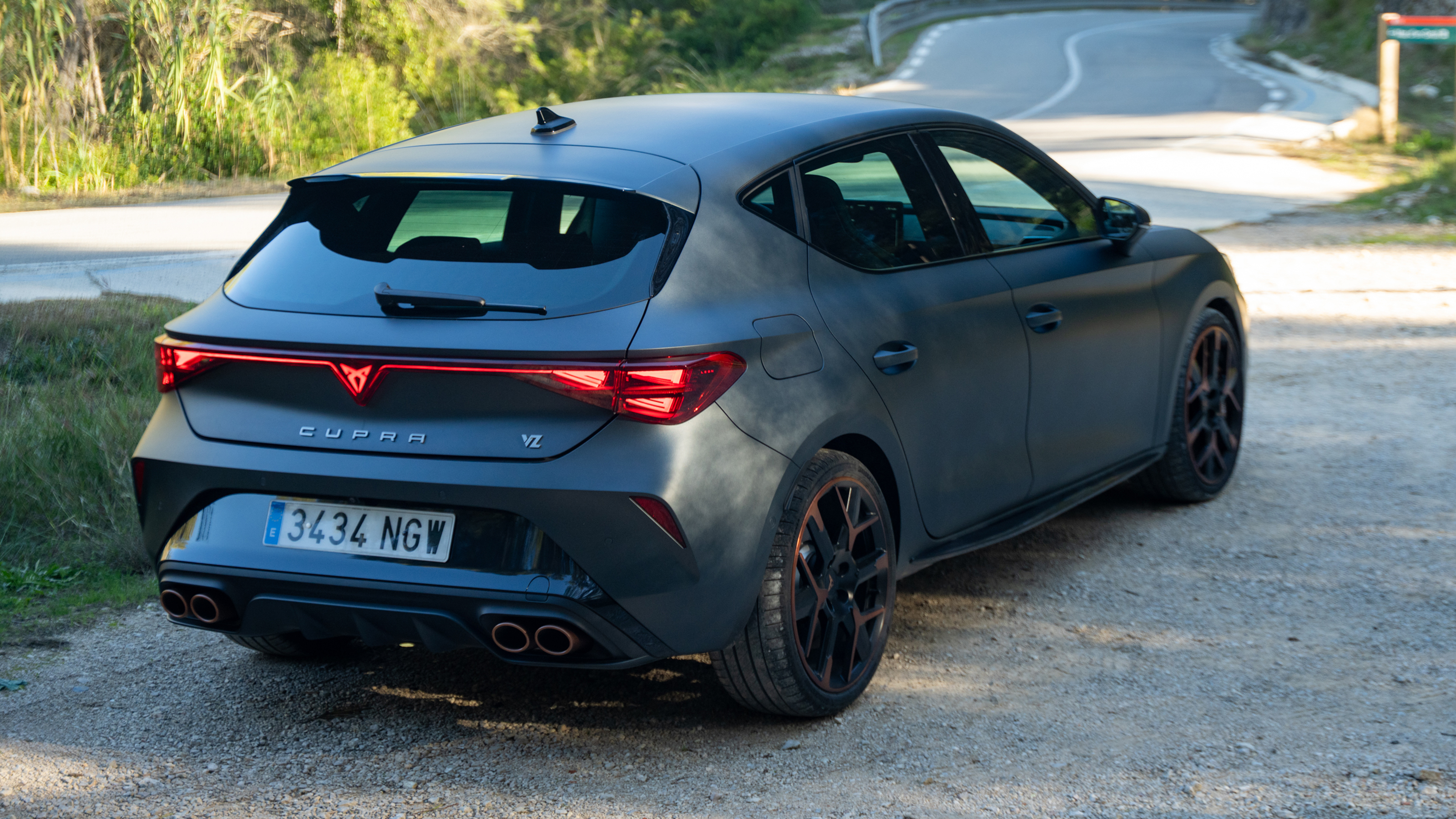 New Cupra Leon VZ - rear 3/4