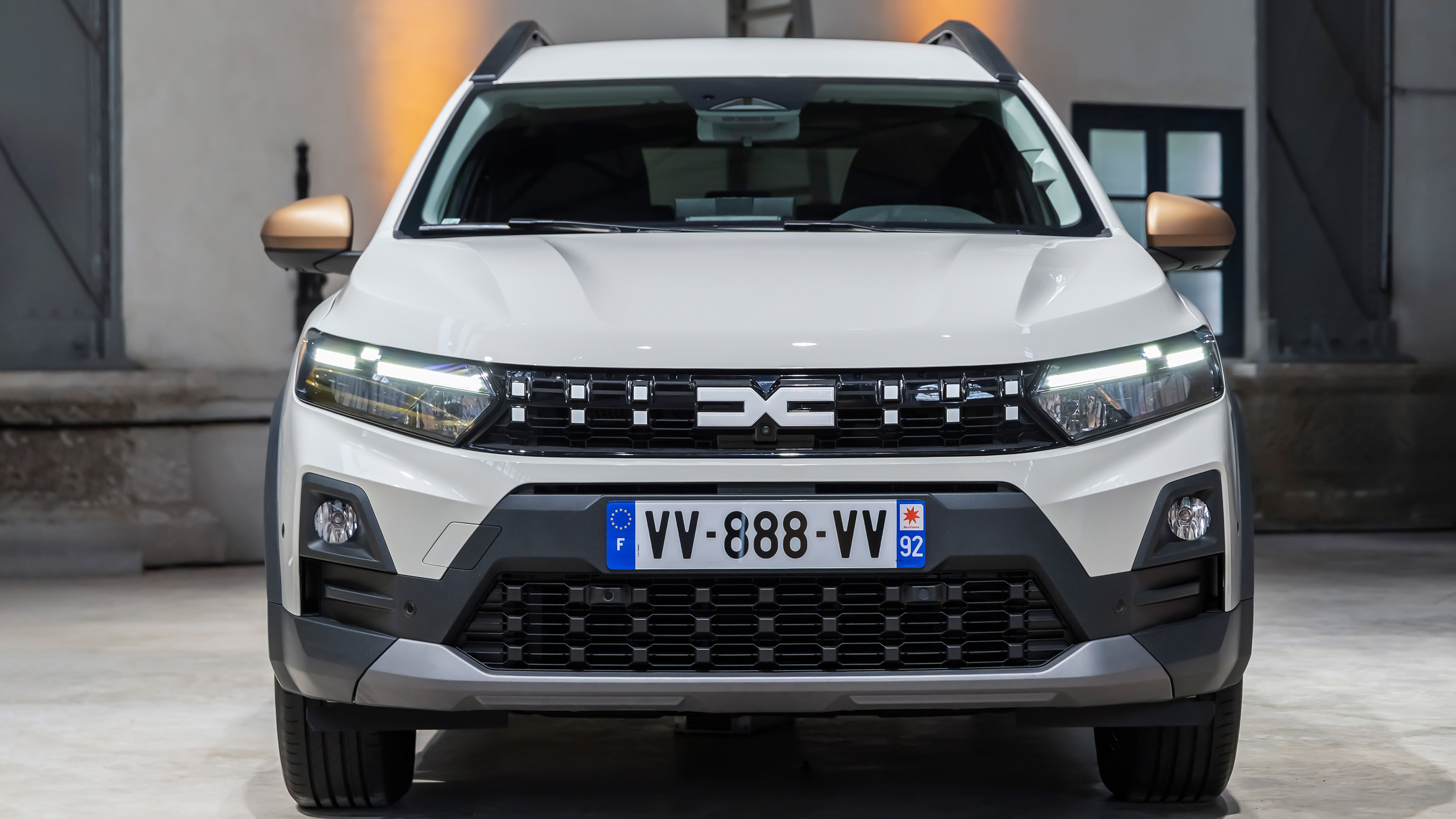 Dacia Jogger facelift - full front