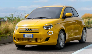 Fiat 500 Hybrid Torino - front action