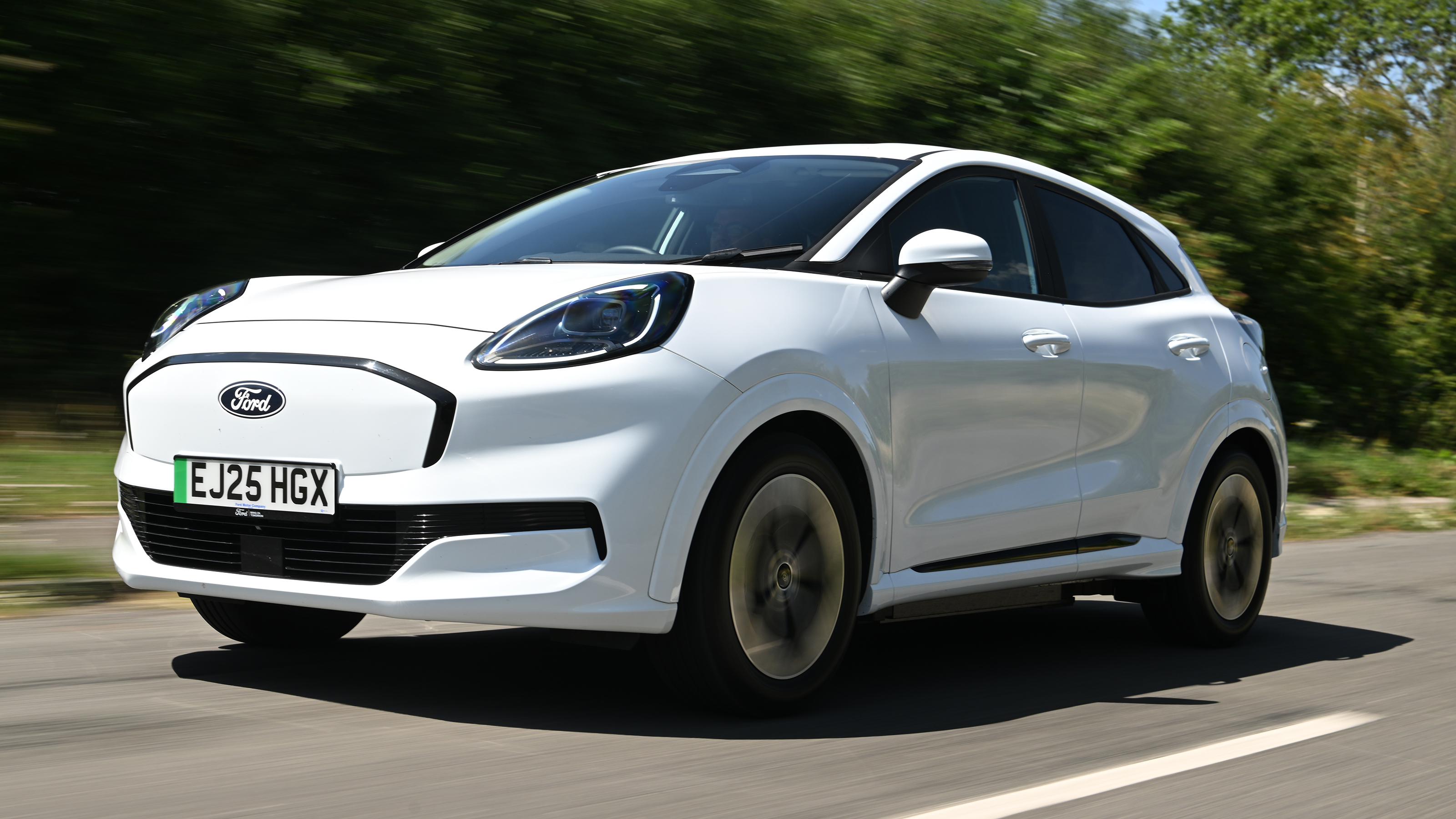 Ford Puma Gen-E - front 3/4