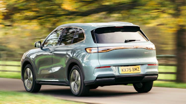 Geely EX5 - rear action