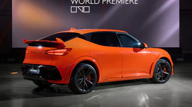 Genesis GV60 Magma - rear